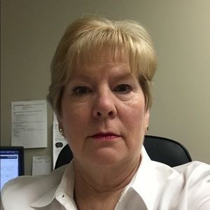 Meet your Posher, Carolyn